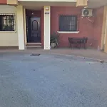 Casa El Sueno Nuevo 아파트 *